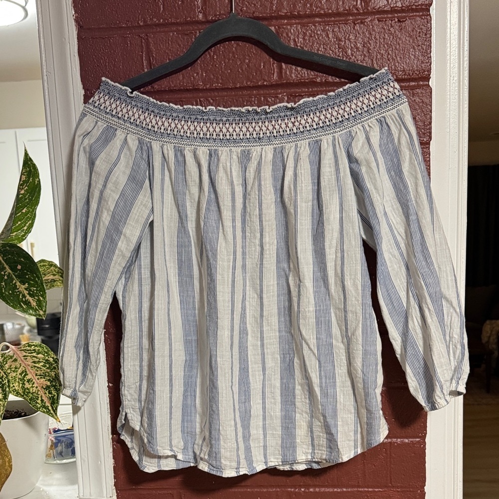 Abercrombie & Fitch Off-Shoulder Blue and White Stripe Blouse Medium